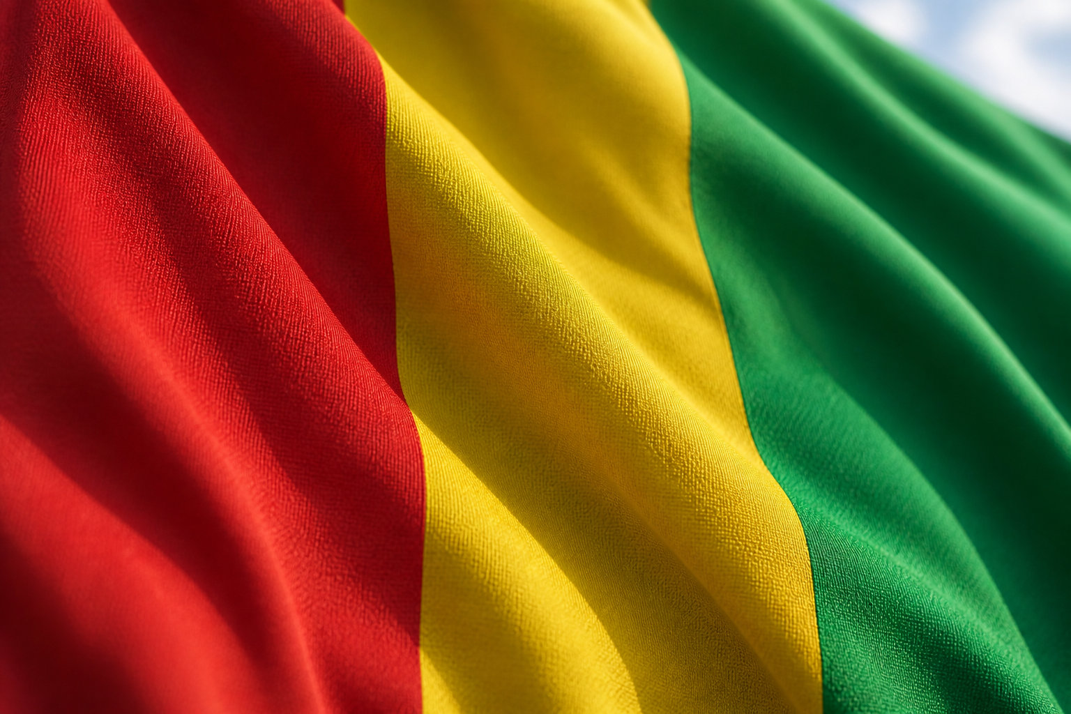 La Guinée, le miroir inversé du drapeau malien