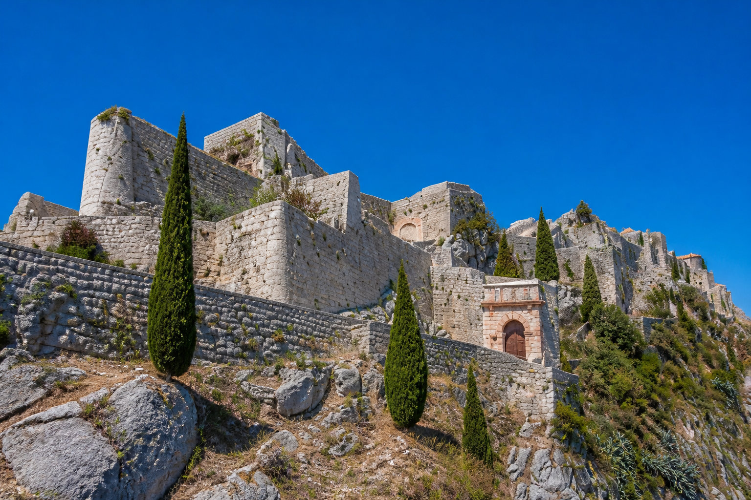 Partir en excursion vers les pépites situées aux alentours
